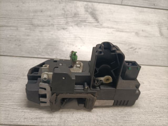 bontott OPEL MERIVA A Jobb hátsó Ajtózár