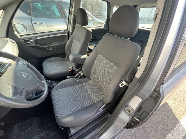 bontott OPEL MERIVA A Jobb hátsó Biztonsági Öv Csat