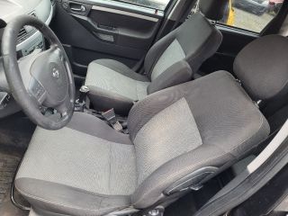 bontott OPEL MERIVA A Jobb hátsó Csomagtér Burkolat (Műanyag)