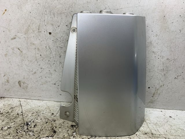 bontott OPEL MERIVA A Jobb Hátsó Lámpa Bajusz Díszléc