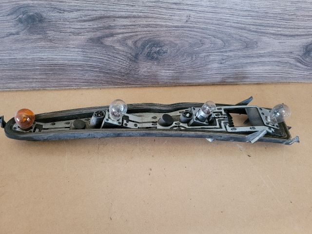 bontott OPEL MERIVA A Jobb Hátsó Lámpa Foglalat