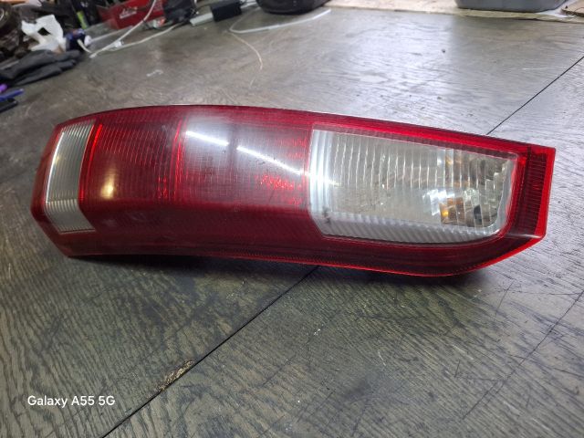 bontott OPEL MERIVA A Jobb Hátsó Lámpa