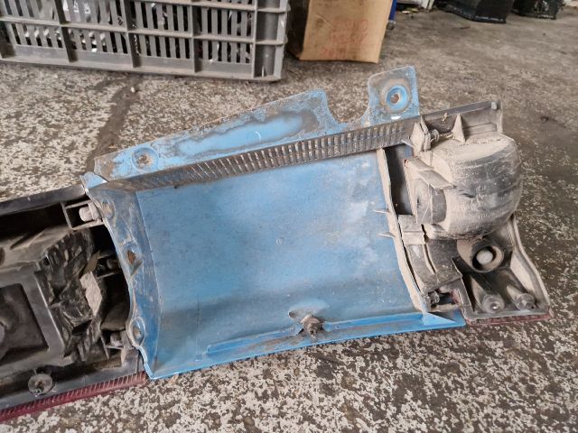 bontott OPEL MERIVA A Jobb Hátsó Lámpa