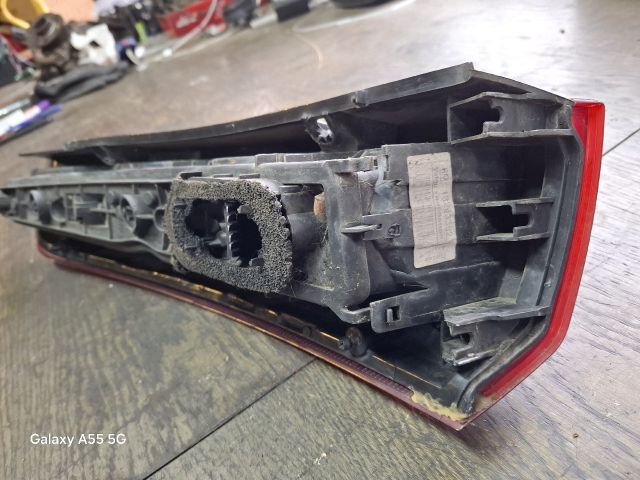 bontott OPEL MERIVA A Jobb Hátsó Lámpa