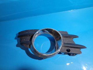 bontott OPEL MERIVA A Jobb Ködlámpa Rács