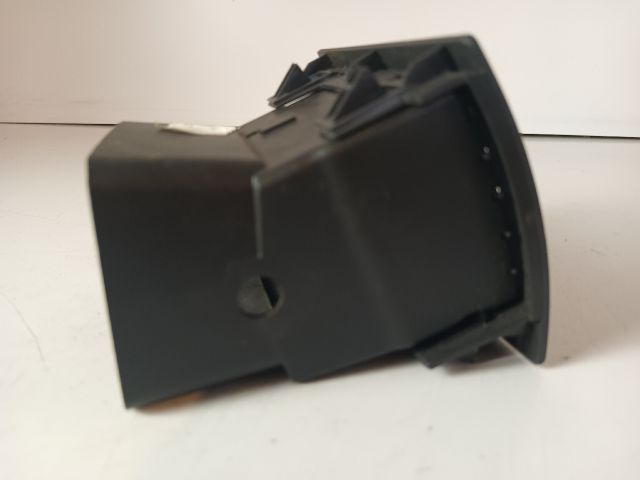 bontott OPEL MERIVA A Jobb Szellőző