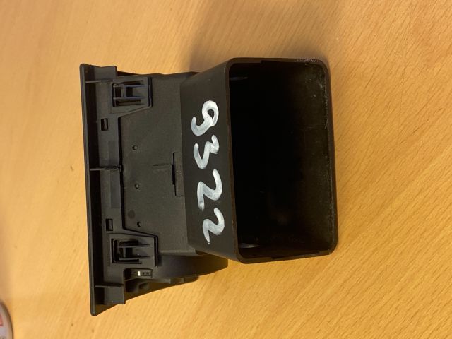 bontott OPEL MERIVA A Jobb Szellőző