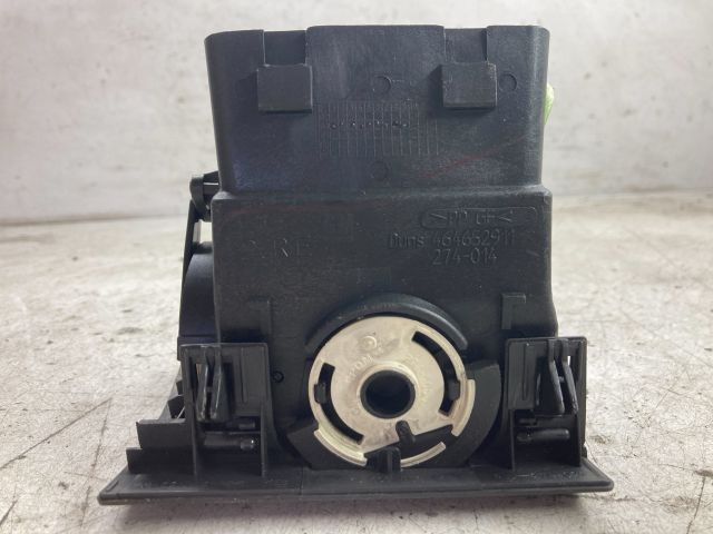 bontott OPEL MERIVA A Jobb Szellőző