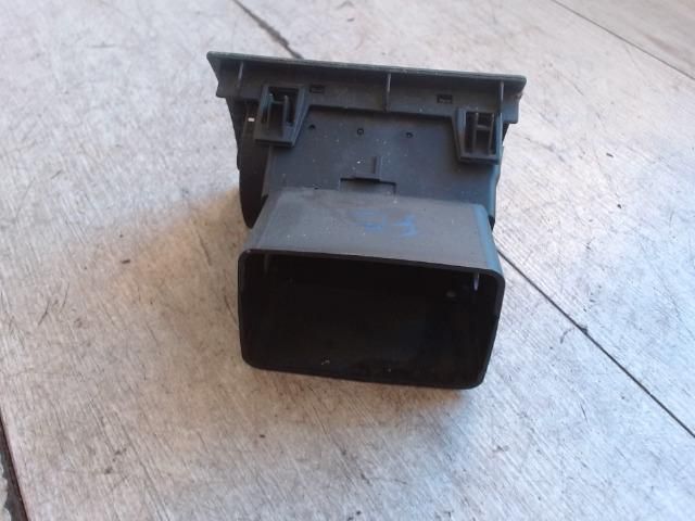 bontott OPEL MERIVA A Jobb Szellőző