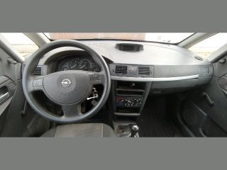 bontott OPEL MERIVA A Kalaptartó