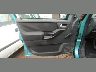 bontott OPEL MERIVA A Kalaptartó