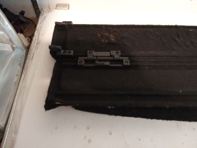 bontott OPEL MERIVA A Kalaptartó