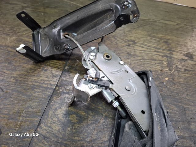 bontott OPEL MERIVA A Kézifék Kar