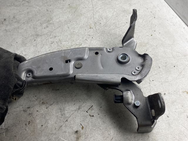 bontott OPEL MERIVA A Kézifék Kar