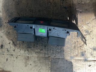 bontott OPEL MERIVA A Középső Szellőző