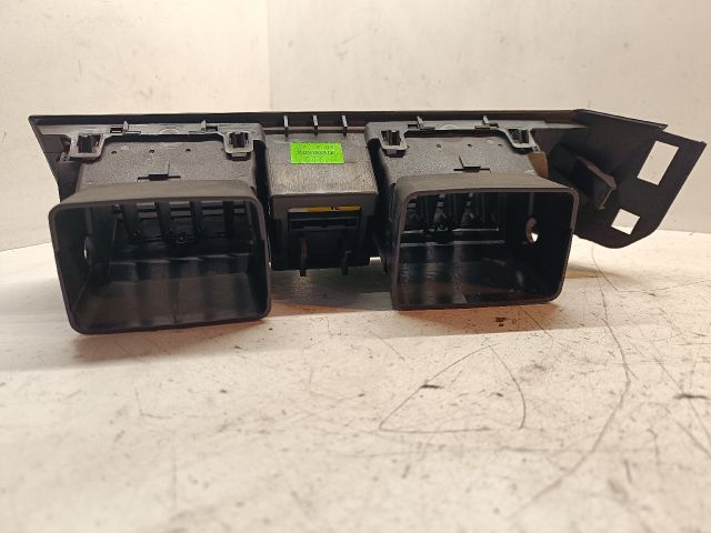 bontott OPEL MERIVA A Középső Szellőző