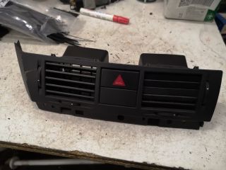 bontott OPEL MERIVA A Középső Szellőző