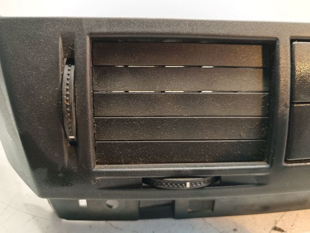 bontott OPEL MERIVA A Középső Szellőző