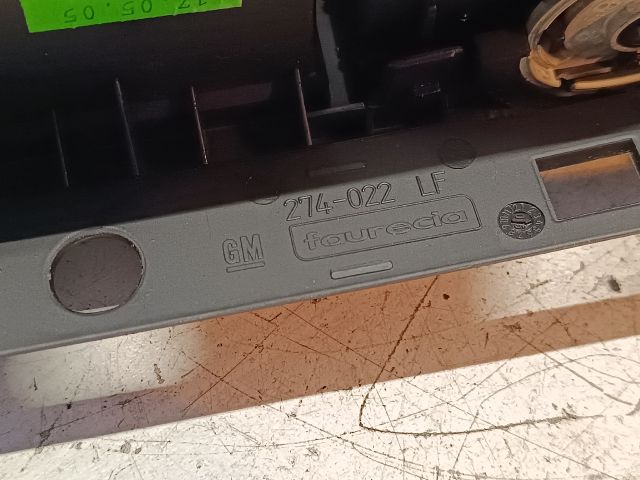 bontott OPEL MERIVA A Középső Szellőző