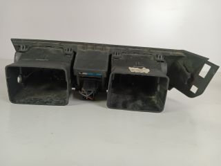 bontott OPEL MERIVA A Középső Szellőző