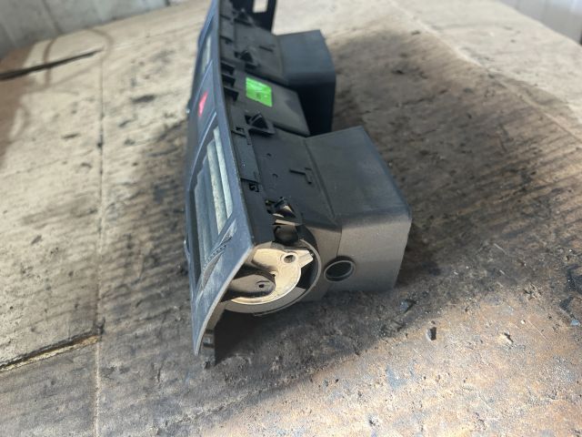 bontott OPEL MERIVA A Középső Szellőző