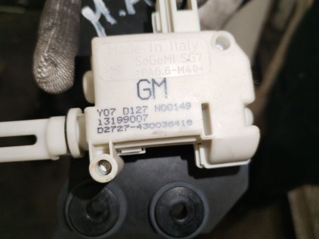 bontott OPEL MERIVA A Központizár Motor Csomagtérajtó