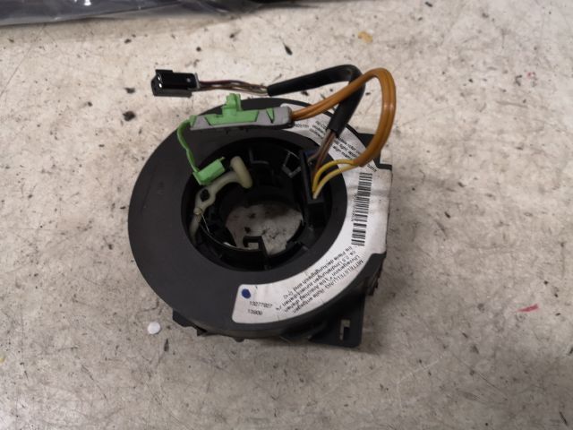 bontott OPEL MERIVA A Légzsák Átvezető Szalagkábel