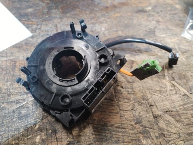 bontott OPEL MERIVA A Légzsák Átvezető Szalagkábel