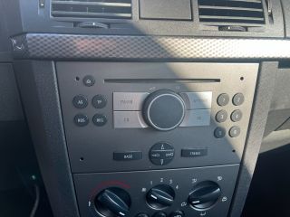 bontott OPEL MERIVA A Motorháztető Nyitó Kar / Gomb