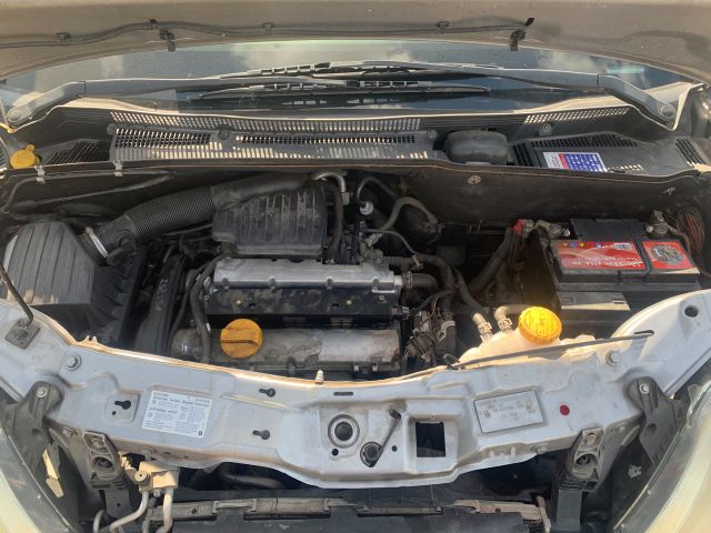 bontott OPEL MERIVA A Motorháztető Zsanér Pár