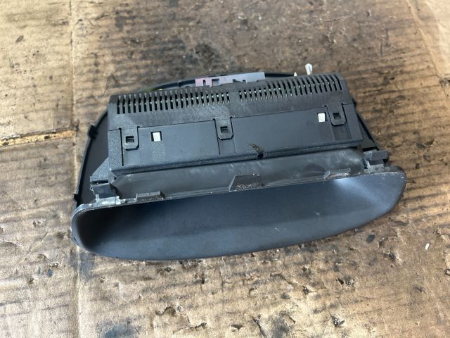 bontott OPEL MERIVA A Multifunkciós Kijelző