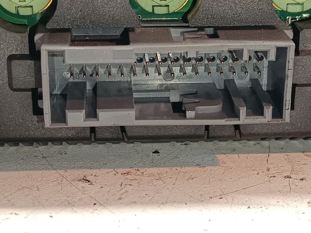 bontott OPEL MERIVA A Multifunkciós Kijelző