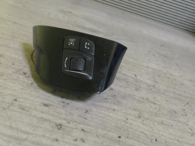 bontott OPEL MERIVA A Multikormány Kapcsoló Pár