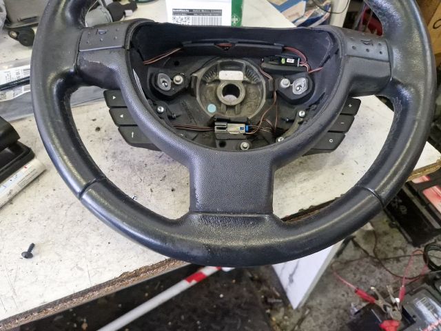 bontott OPEL MERIVA A Multikormány