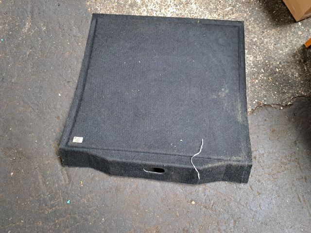 bontott OPEL MERIVA A Pótkerék Takaró