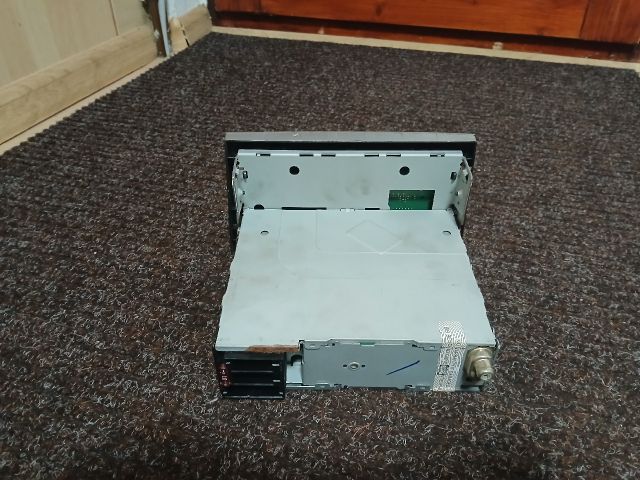 bontott OPEL MERIVA A Rádió / CD