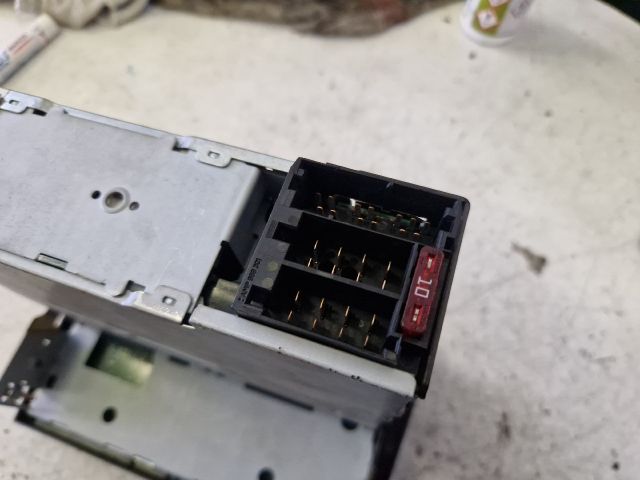 bontott OPEL MERIVA A Rádió / CD