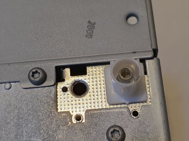 bontott OPEL MERIVA A Rádió / CD