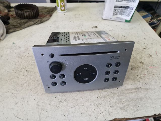 bontott OPEL MERIVA A Rádió / CD