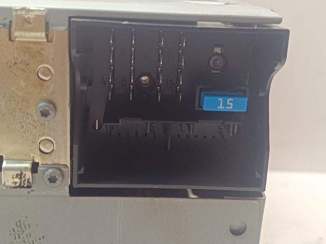 bontott OPEL MERIVA A Rádió / CD