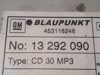 bontott OPEL MERIVA A Rádió / CD