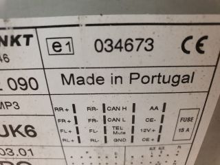 bontott OPEL MERIVA A Rádió / CD