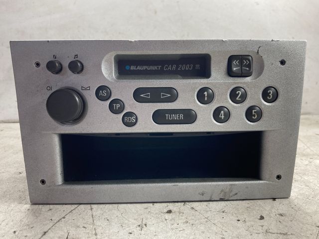 bontott OPEL MERIVA A Rádió / CD