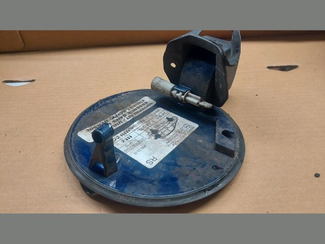 bontott OPEL MERIVA A Tankajtó