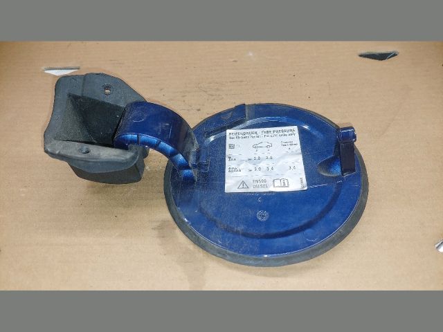 bontott OPEL MERIVA A Tankajtó