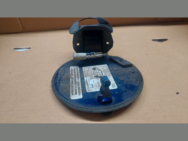 bontott OPEL MERIVA A Tankajtó