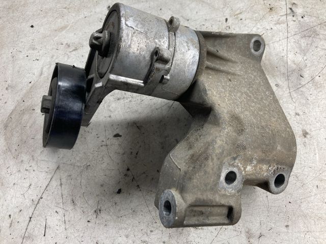 bontott OPEL MERIVA A Tartó Bak