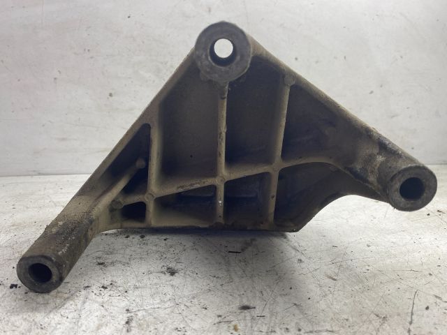 bontott OPEL MERIVA A Tartó Bak