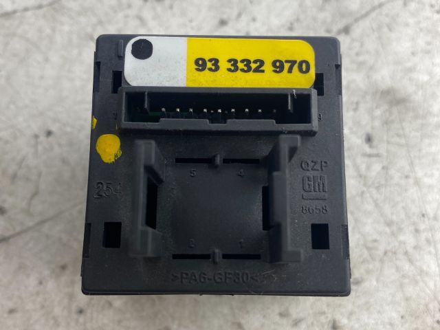 bontott OPEL MERIVA A Vészvillogó Kapcsoló