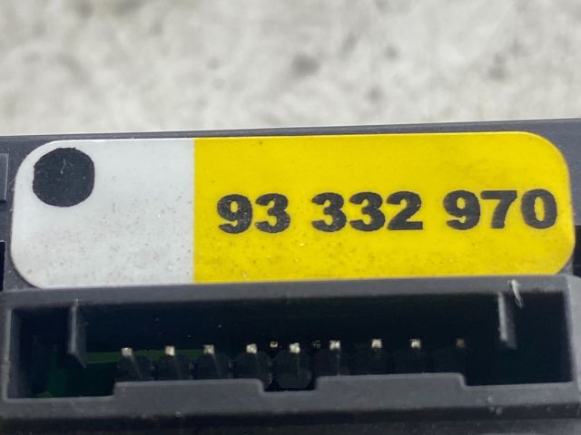 bontott OPEL MERIVA A Vészvillogó Kapcsoló